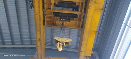 EOT CRANE FOR MATERIAL HANDLING
